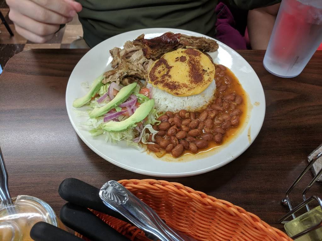 Los Galapagos | restaurant | 378 S Grener Ave, Columbus, OH 43228, USA | 6148787770 OR +1 614-878-7770