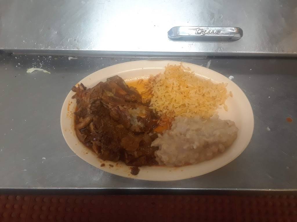 Las Monarcas | restaurant | 1817 E Ave Q-5, Palmdale, CA 93550, USA | 6612087786 OR +1 661-208-7786