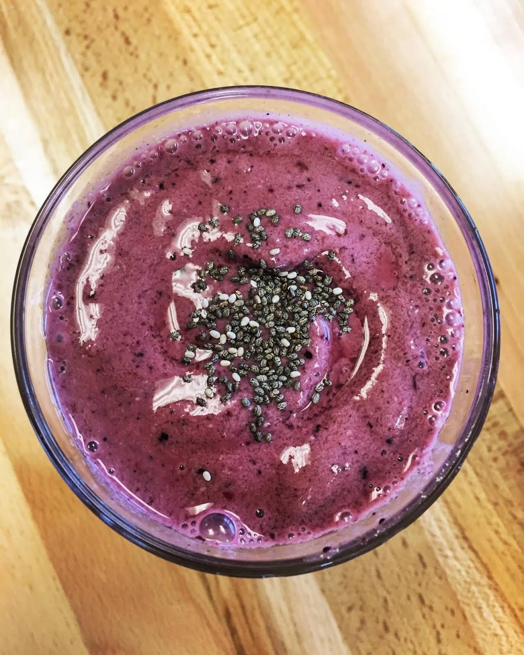 Very Berry Smoothie | restaurant | 33200 Station St, Solon, OH 44139, USA | 4405230099 OR +1 440-523-0099