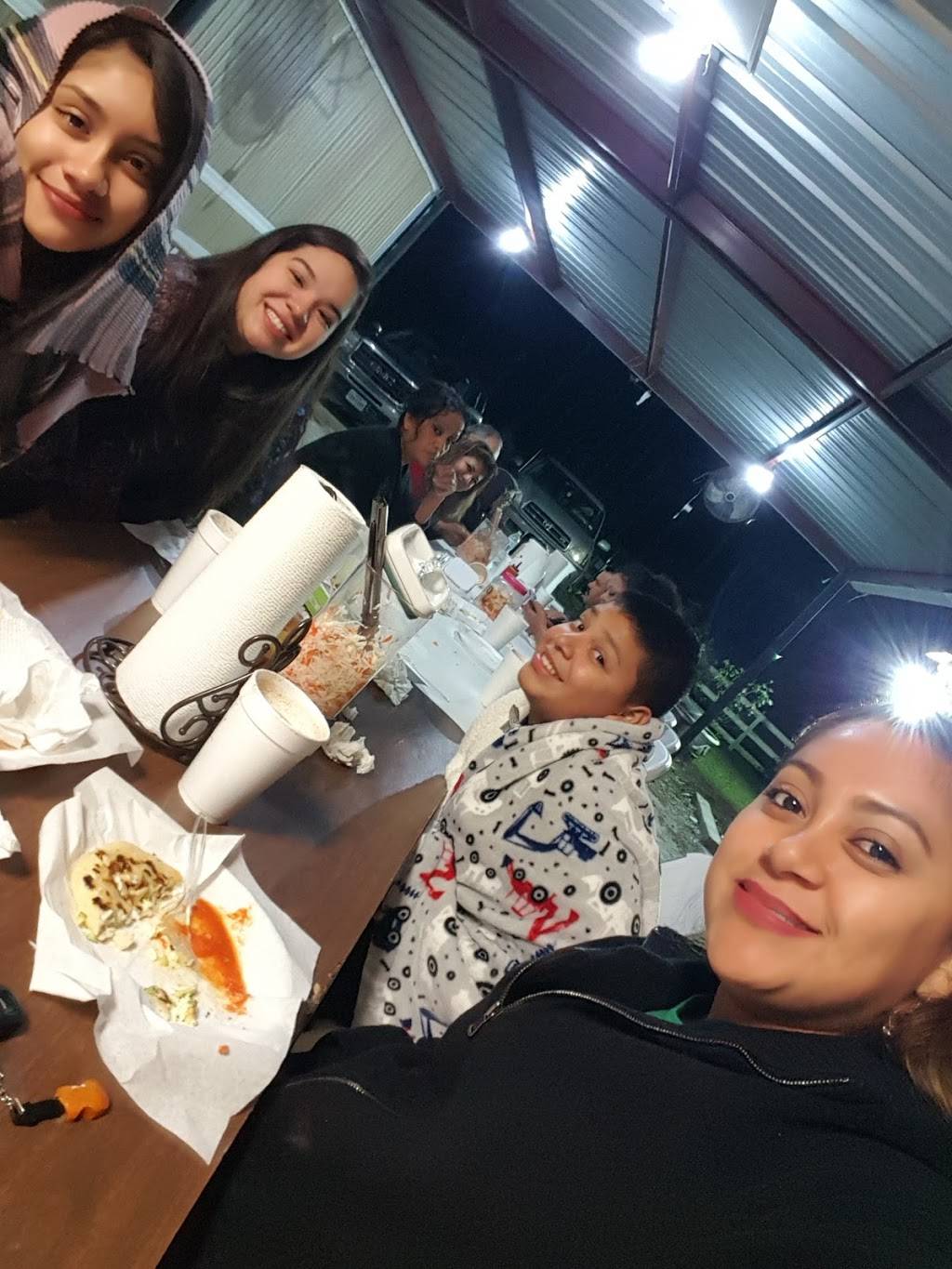 Pupusas La Galera | restaurant | Cleveland, TX 77327, USA | 7138351126 OR +1 713-835-1126