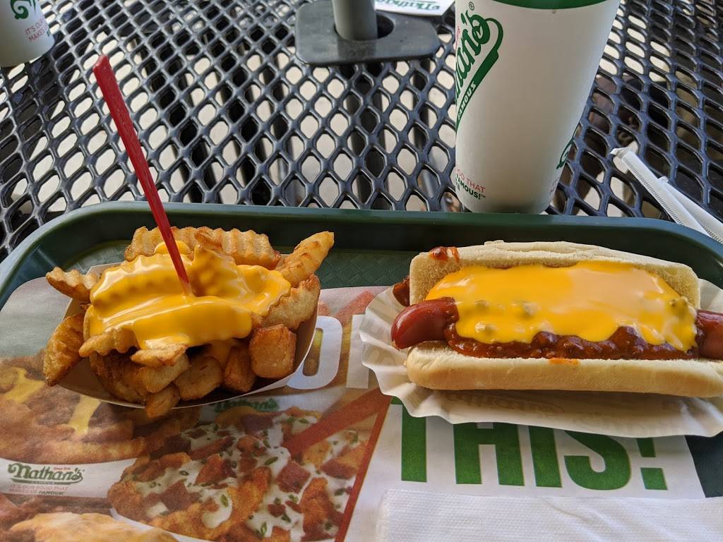 Nathan´s Famous Old Town | restaurant | 5770 W Irlo Bronson Memorial Hwy Suite 135, Kissimmee, FL 34746, USA | 4075073635 OR +1 407-507-3635