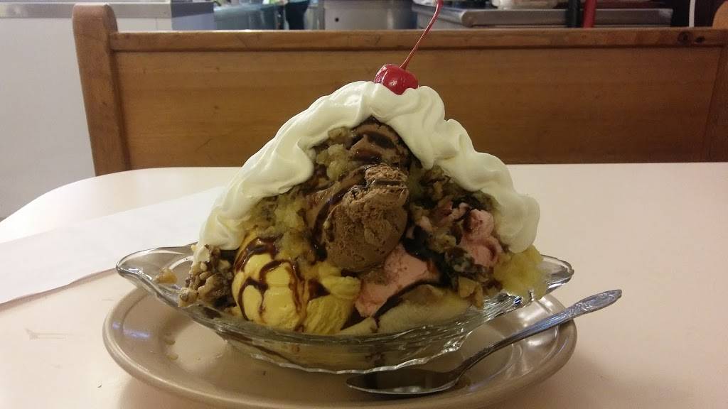 Mayberrys Restaurant | restaurant | 698 S Scales St, Reidsville, NC 27320, USA | 3363423277 OR +1 336-342-3277