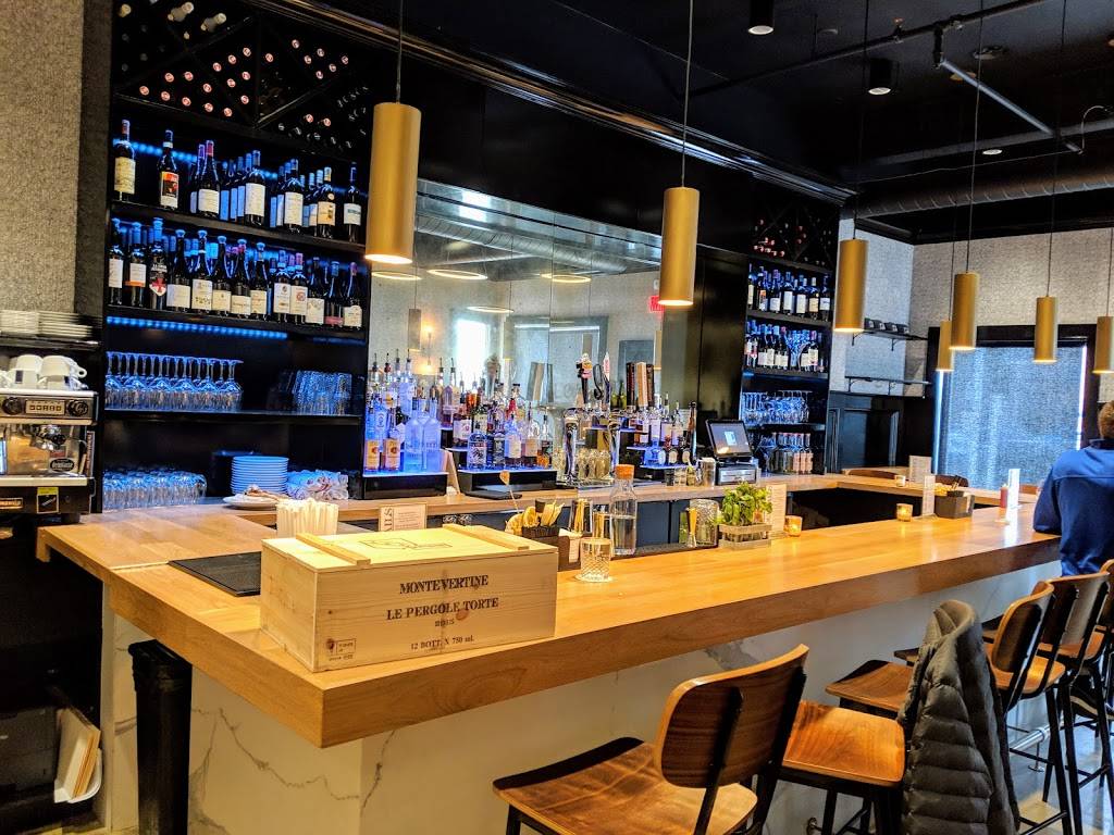 Parlor | restaurant | 5 River Rd, Wilton, CT 06897, USA | 2037626142 OR +1 203-762-6142