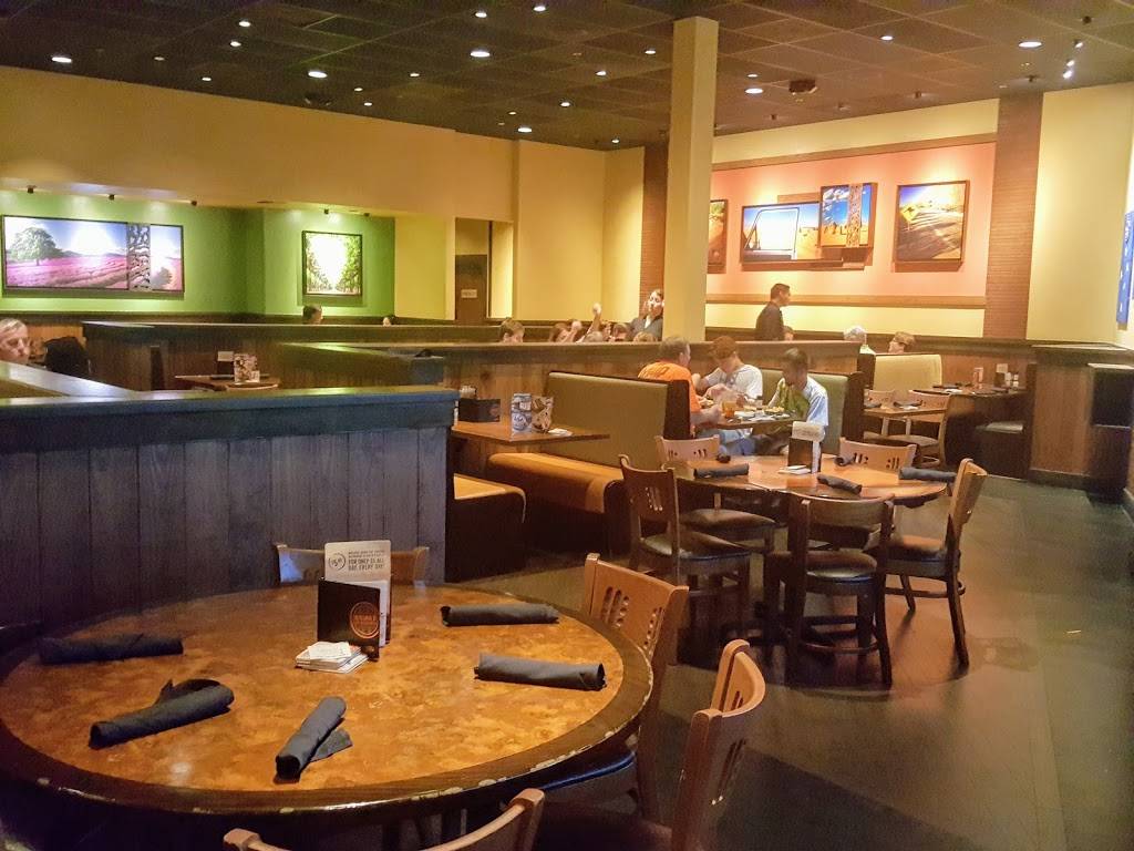 Outback Steakhouse | restaurant | 10045 Gulf Center Dr Suite 125, Fort Myers, FL 33913, USA | 2394330097 OR +1 239-433-0097