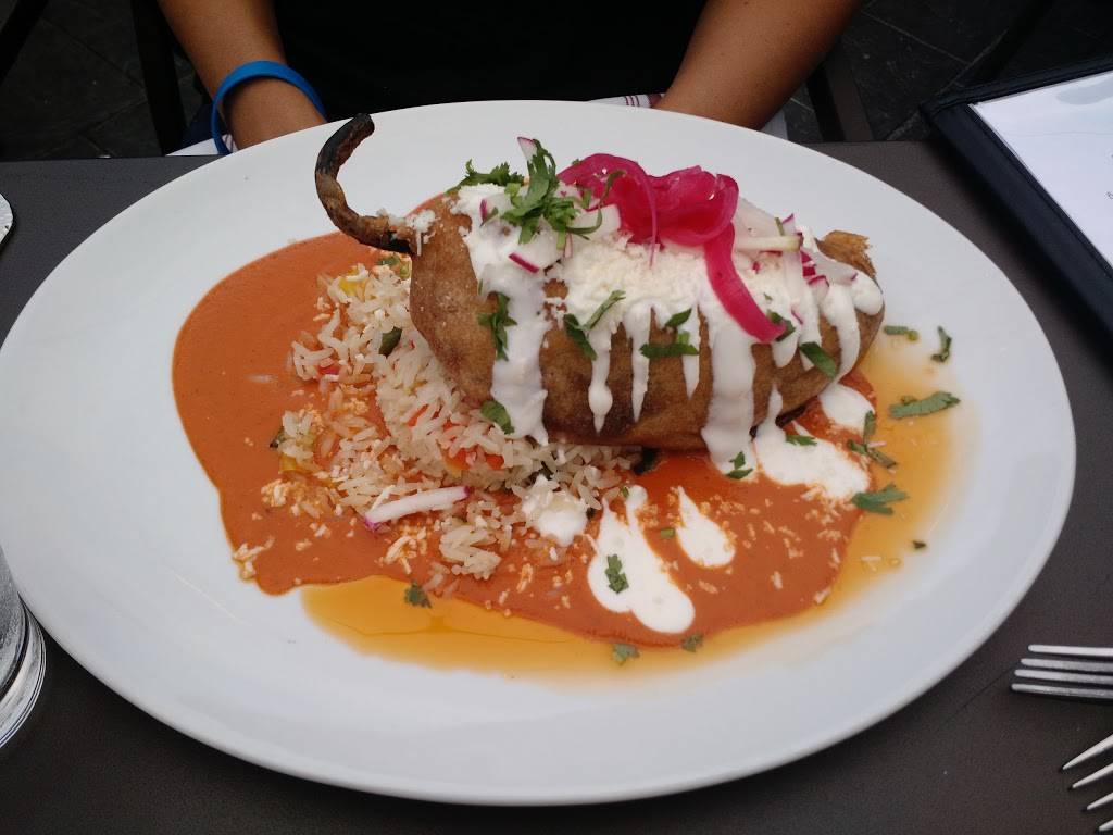 Adobo Grill | restaurant | 215 W North Ave, Chicago, IL 60610, USA | 3122667999 OR +1 312-266-7999