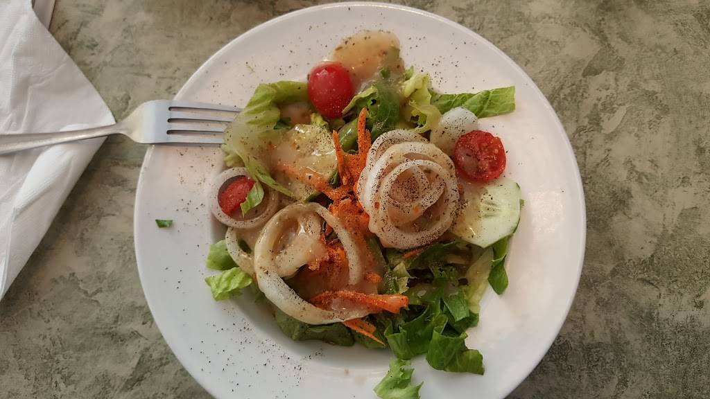 Ciros Pizza | restaurant | 558 W Main St, Stanley, VA 22851, USA | 5407781112 OR +1 540-778-1112