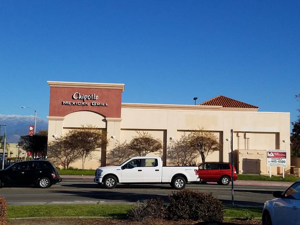 Chipotle Mexican Grill | restaurant | 2465 W Florida Ave, Hemet, CA 92545, USA | 9516580139 OR +1 951-658-0139