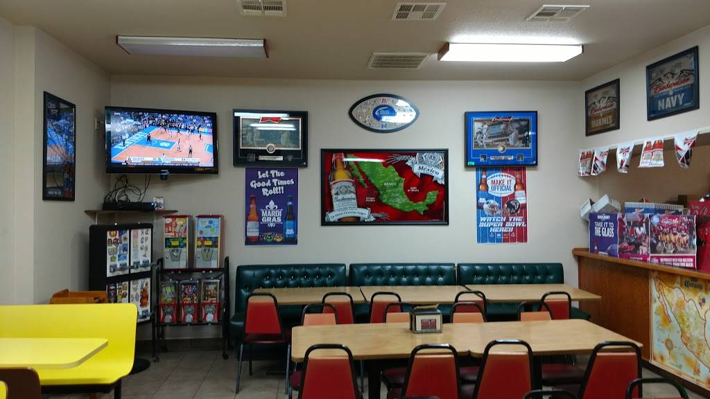 Pizza King | restaurant | 10668 14th Ave, Armona, CA 93202, USA | 5595843341 OR +1 559-584-3341