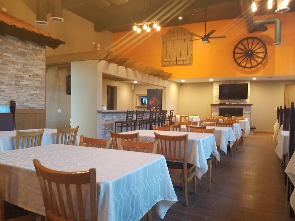 La Flama De Oro | restaurant | 746 S Lincoln Ave, Aurora, IL 60505, USA | 6302647191 OR +1 630-264-7191