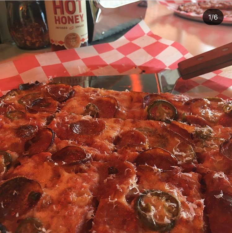 Good Times | meal takeaway | 322 W 38th St, Minneapolis, MN 55409, USA | 6123543589 OR +1 612-354-3589