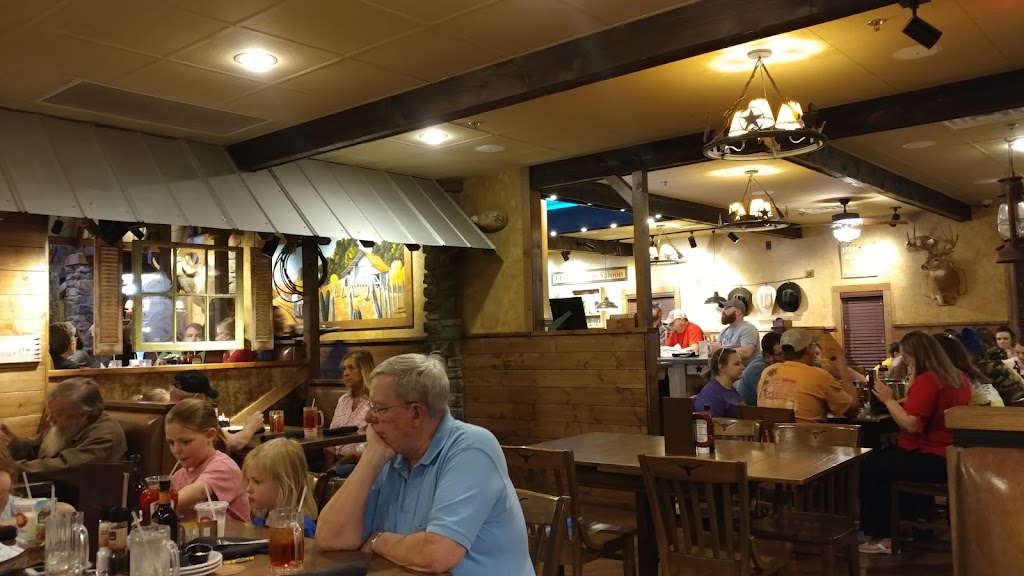 Coltons Steak House & Grill | restaurant | 3002 E Race Ave, Searcy, AR 72143, USA | 5012685777 OR +1 501-268-5777