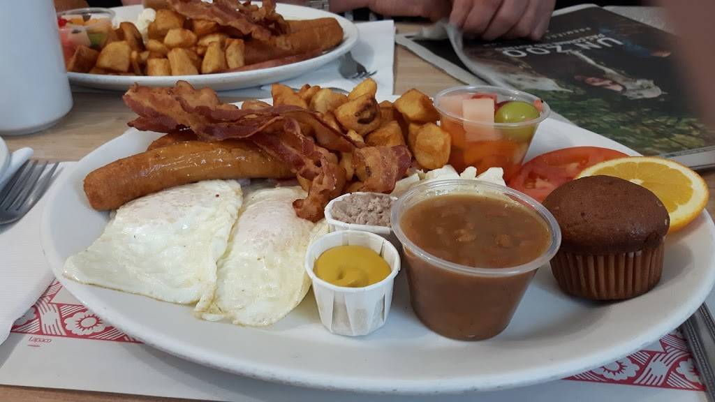 Resto Chez Lucky | restaurant | 131 Rte St-Albert, Saint-Albert, QC J0A 1E0, Canada | 8193585848 OR +1 819-358-5848