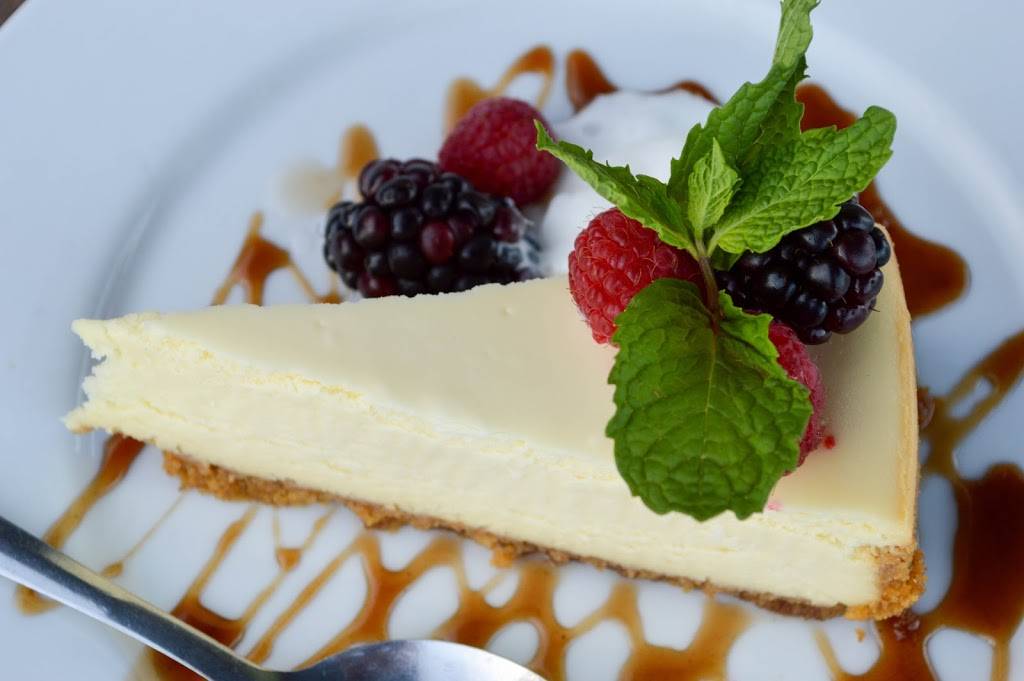 Canyons Restaurant | restaurant | 5800 The Crossings Dr, Carlsbad, CA 92008, USA | 7604441888 OR +1 760-444-1888