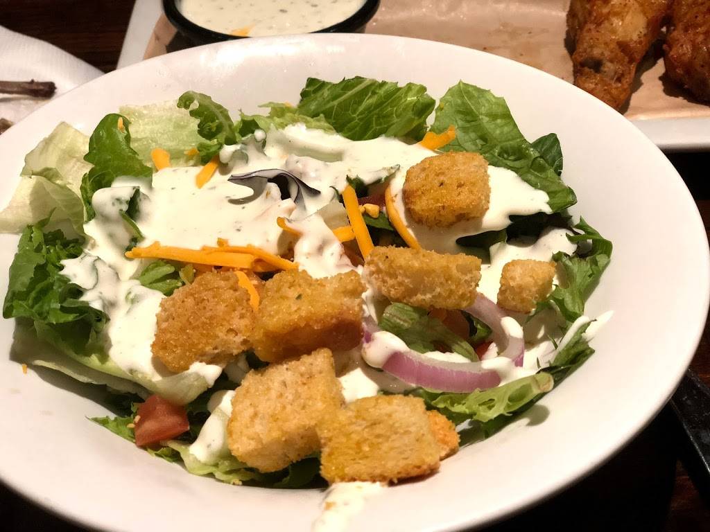 LongHorn Steakhouse | restaurant | 5552 St.Louis Mills Blvd, Hazelwood, MO 63042, USA | 3142913940 OR +1 314-291-3940