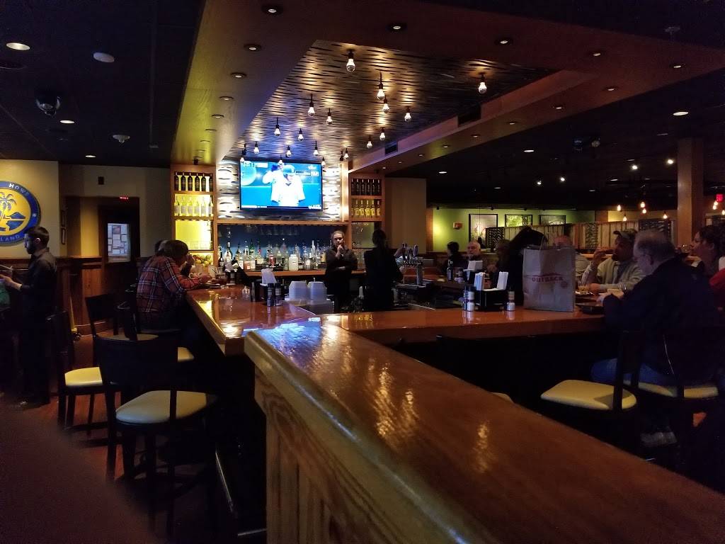 Outback Steakhouse | restaurant | 698 Bridgeport Ave, Shelton, CT 06484, USA | 2039263900 OR +1 203-926-3900