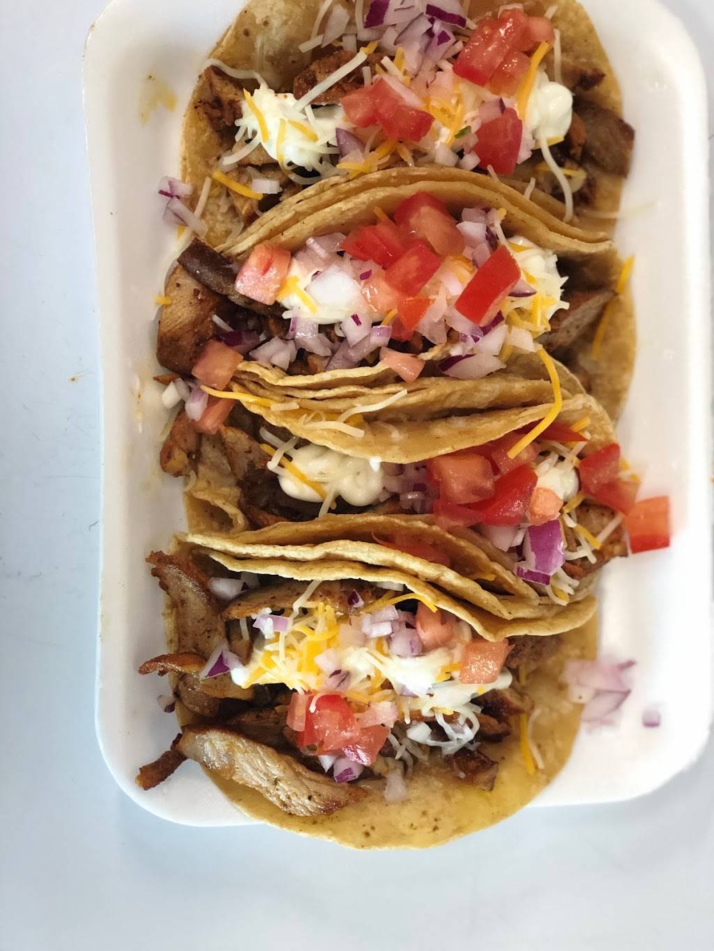 Taqueria los tuxtla mexican food ...food truck | restaurant | 3111 N 36th St, Milwaukee, WI 53216, USA | 4148087112 OR +1 414-808-7112