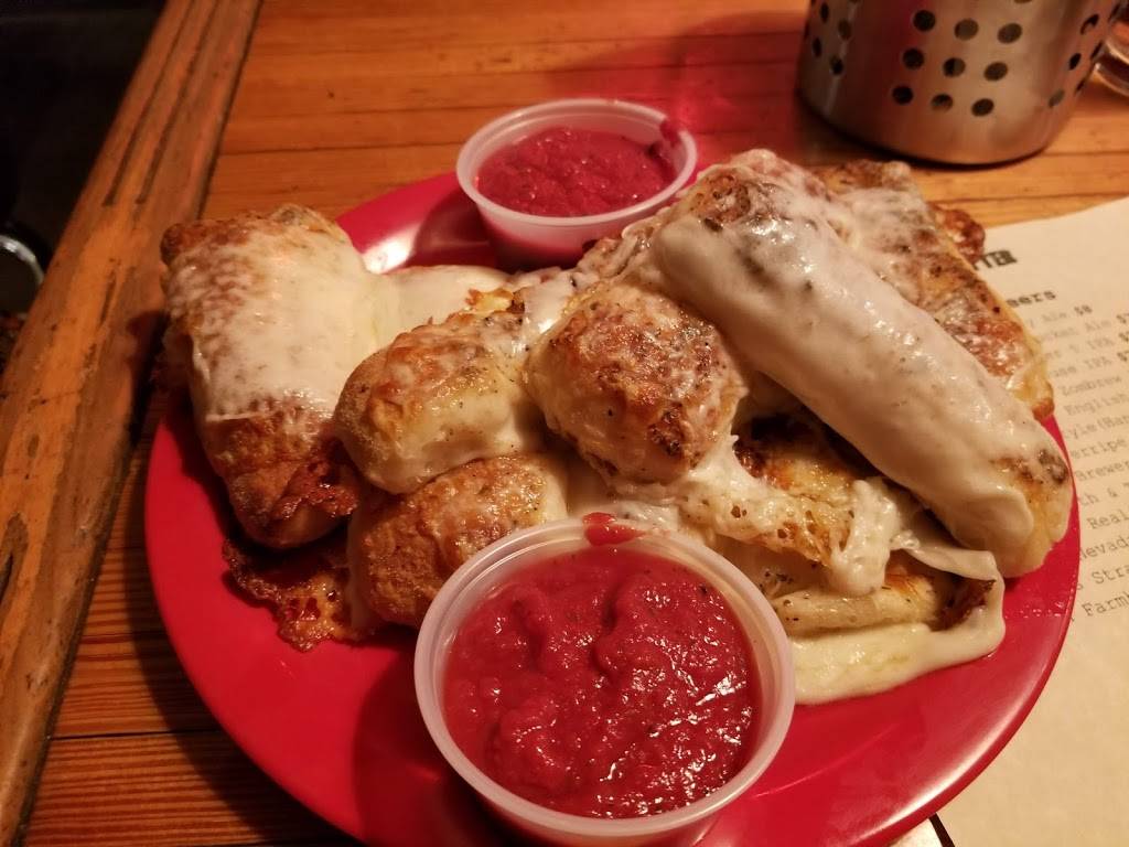 Lanesplitter Pizza & Pub | restaurant | 2033 San Pablo Ave, Berkeley, CA 94702, USA | 5108451652 OR +1 510-845-1652