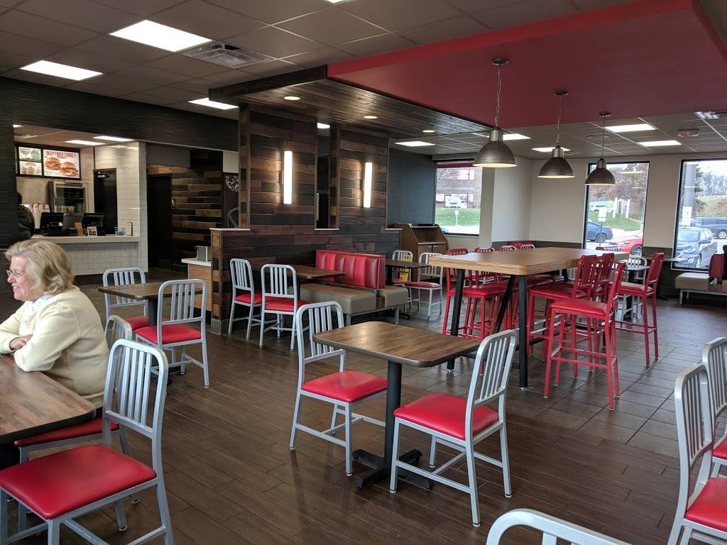 Arbys | restaurant | 1687 Sandy Knoll Dr, Uniontown, OH 44685, USA | 3308962525 OR +1 330-896-2525