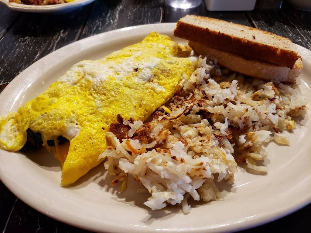 The Coffee Pot | restaurant | 4914 7th Ave, Kenosha, WI 53140, USA | 2626538849 OR +1 262-653-8849