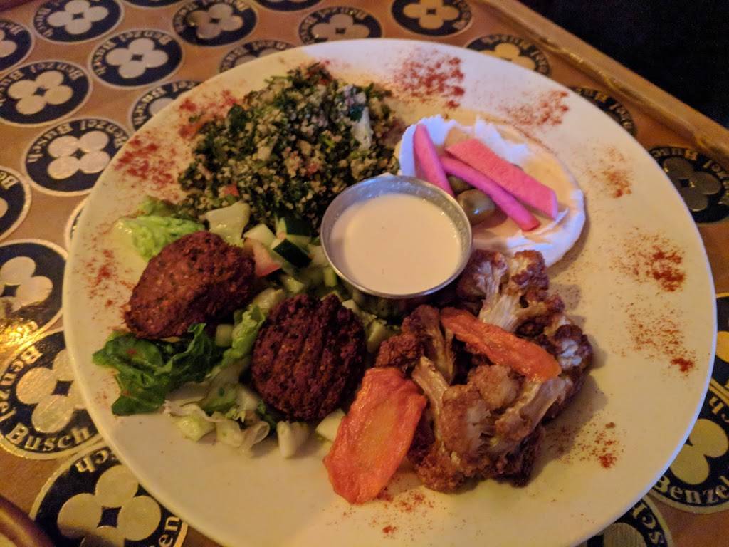 Bennies | restaurant | 54 E Palisade Ave, Englewood, NJ 07631, USA | 2018945700 OR +1 201-894-5700