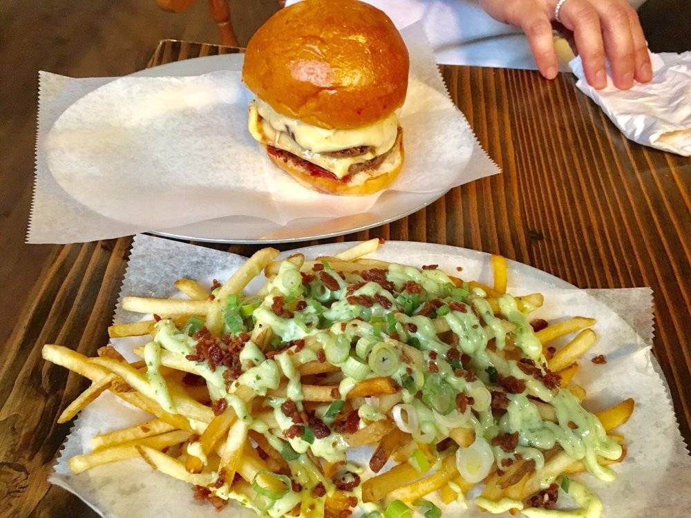 Black Iron Burger | restaurant | 234 Flatbush Ave, Brooklyn, NY 11217, USA | 9294196888 OR +1 929-419-6888