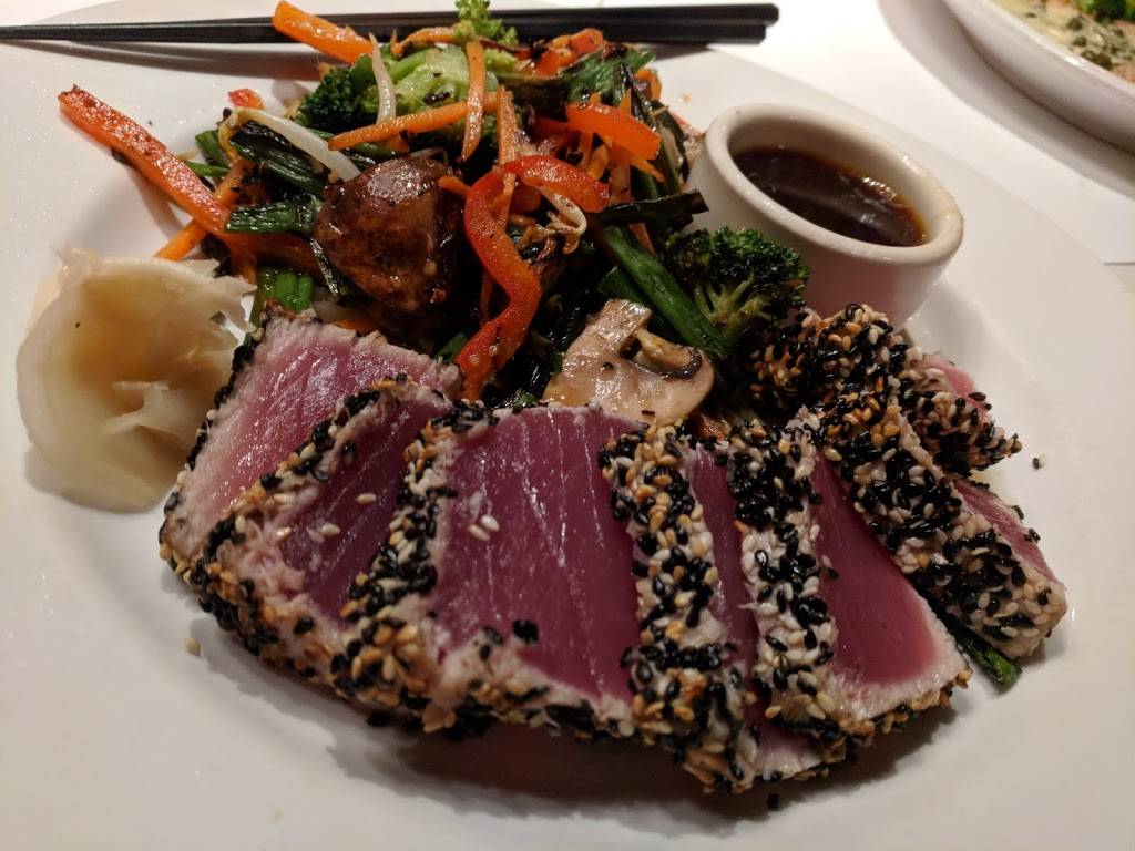 BrickTops | restaurant | 5555 Tamiami Trail N, Naples, FL 34108, USA | 2395969112 OR +1 239-596-9112