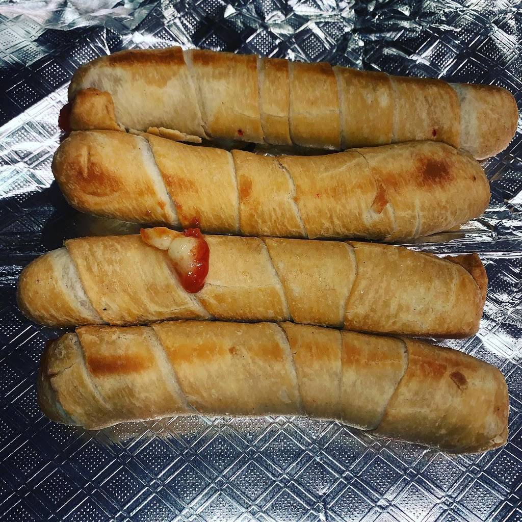 Tropical Creations | restaurant | 1719 Chatham Green Cir, Ruskin, FL 33570, USA | 8132988837 OR +1 813-298-8837