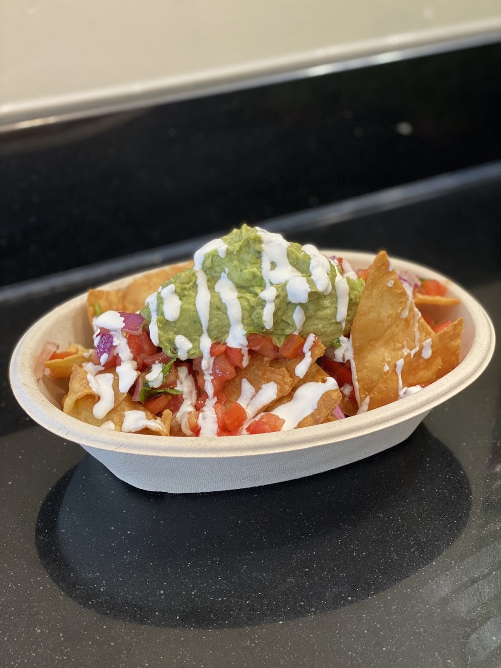 The Madres Mexican Fresh | restaurant | 1741 Palm Beach Lakes Blvd, West Palm Beach, FL 33401, USA | 5616237157 OR +1 561-623-7157