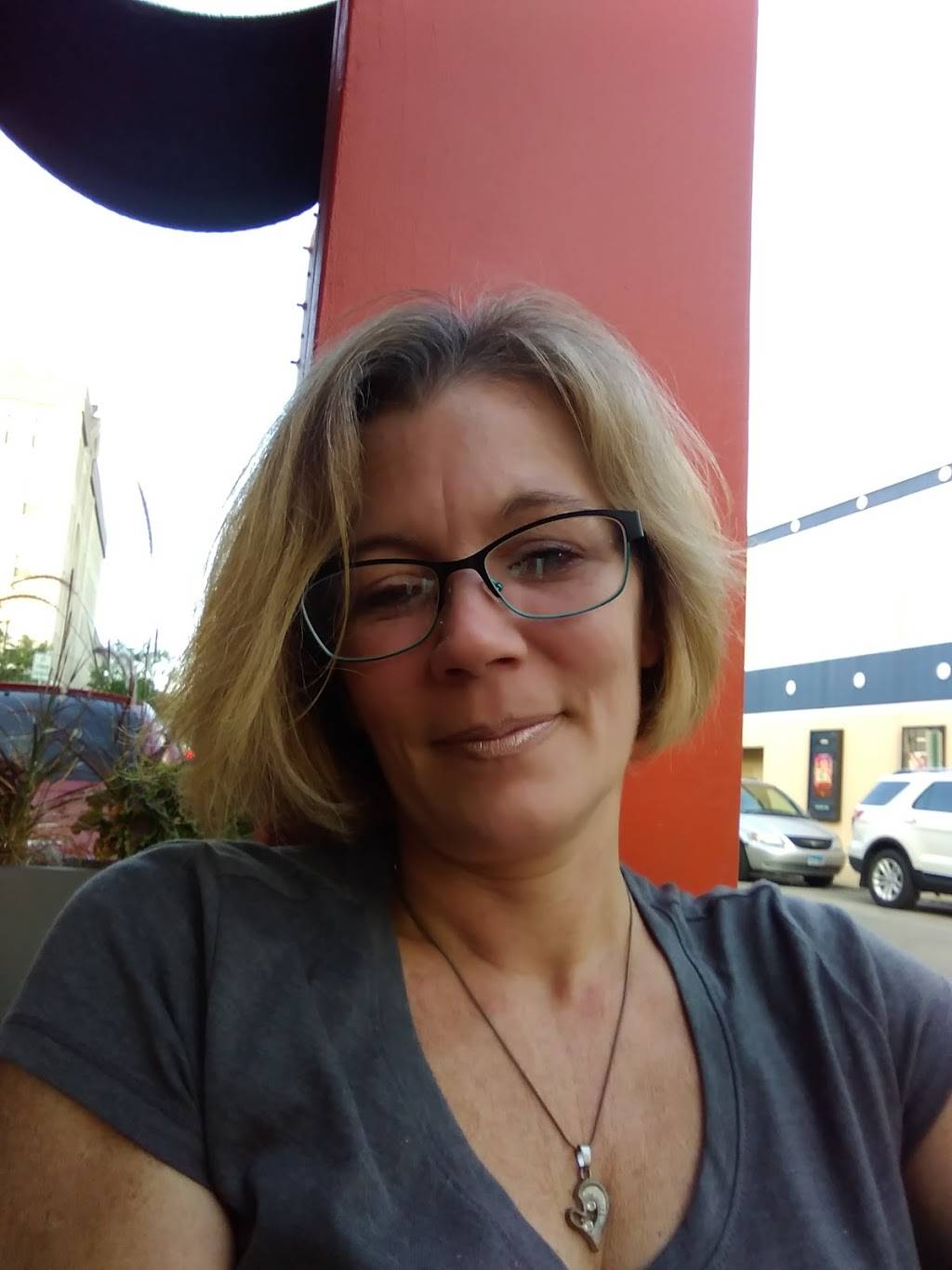 Pub 219 | restaurant | 219 E Stephenson St, Freeport, IL 61032, USA | 8156165068 OR +1 815-616-5068