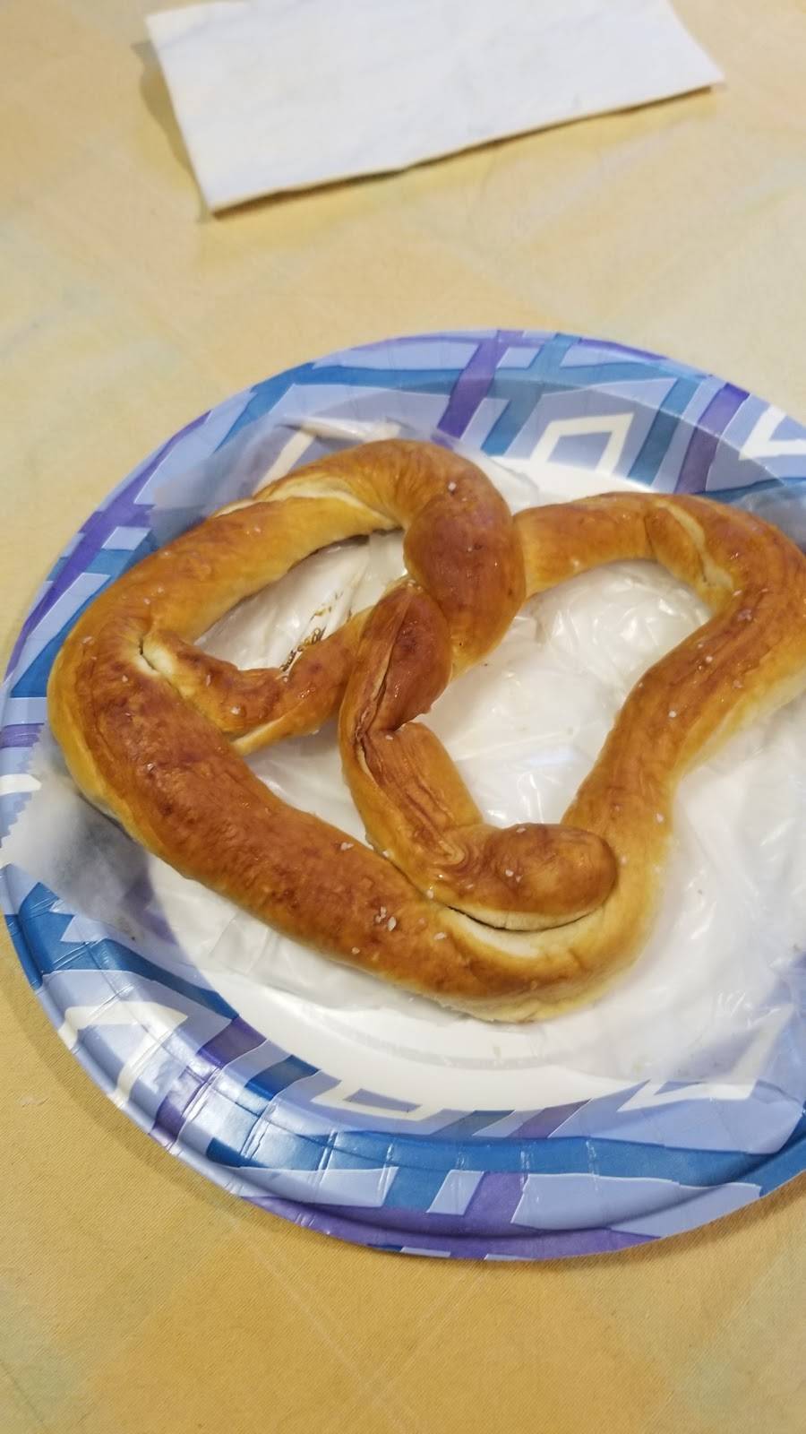 Dutch Country Hand-Rolled Soft Pretzels | restaurant | 26 W Main St, Mount Joy, PA 17552, USA | 7174928571 OR +1 717-492-8571