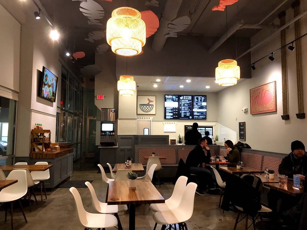 FreshFin Poké | restaurant | 240 N Lord St, Brookfield, WI 53045, USA | 2625056510 OR +1 262-505-6510