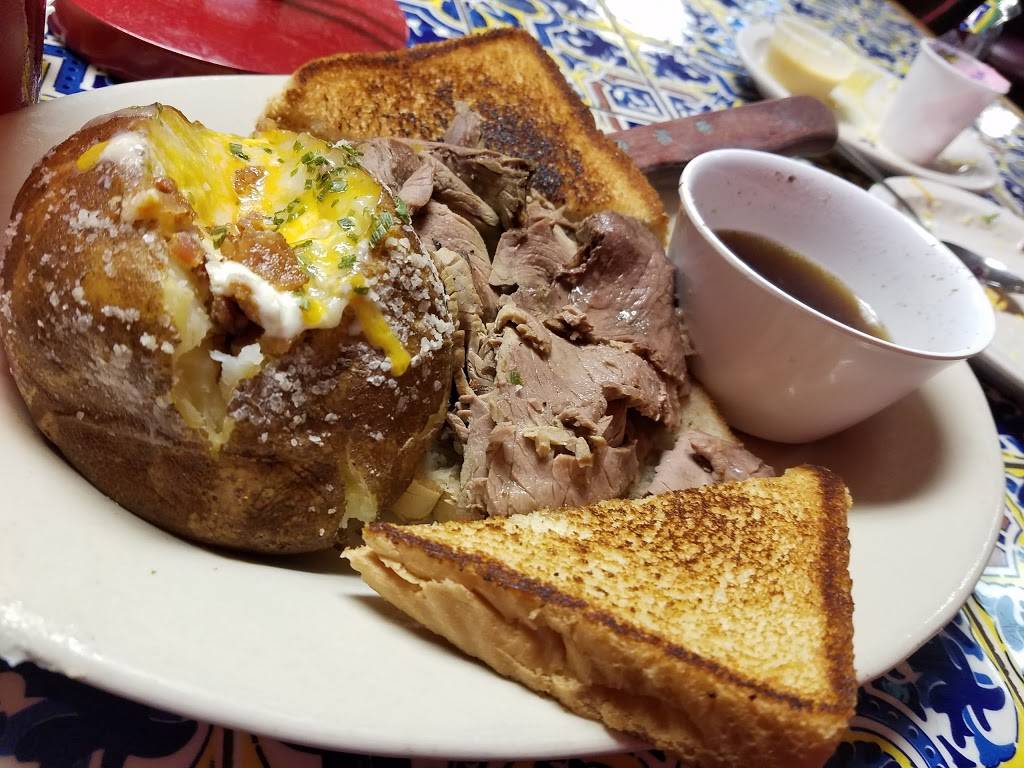 Red Dome Smokehouse | restaurant | 619 S Main St, Quitman, TX 75783, USA | 9037638204 OR +1 903-763-8204