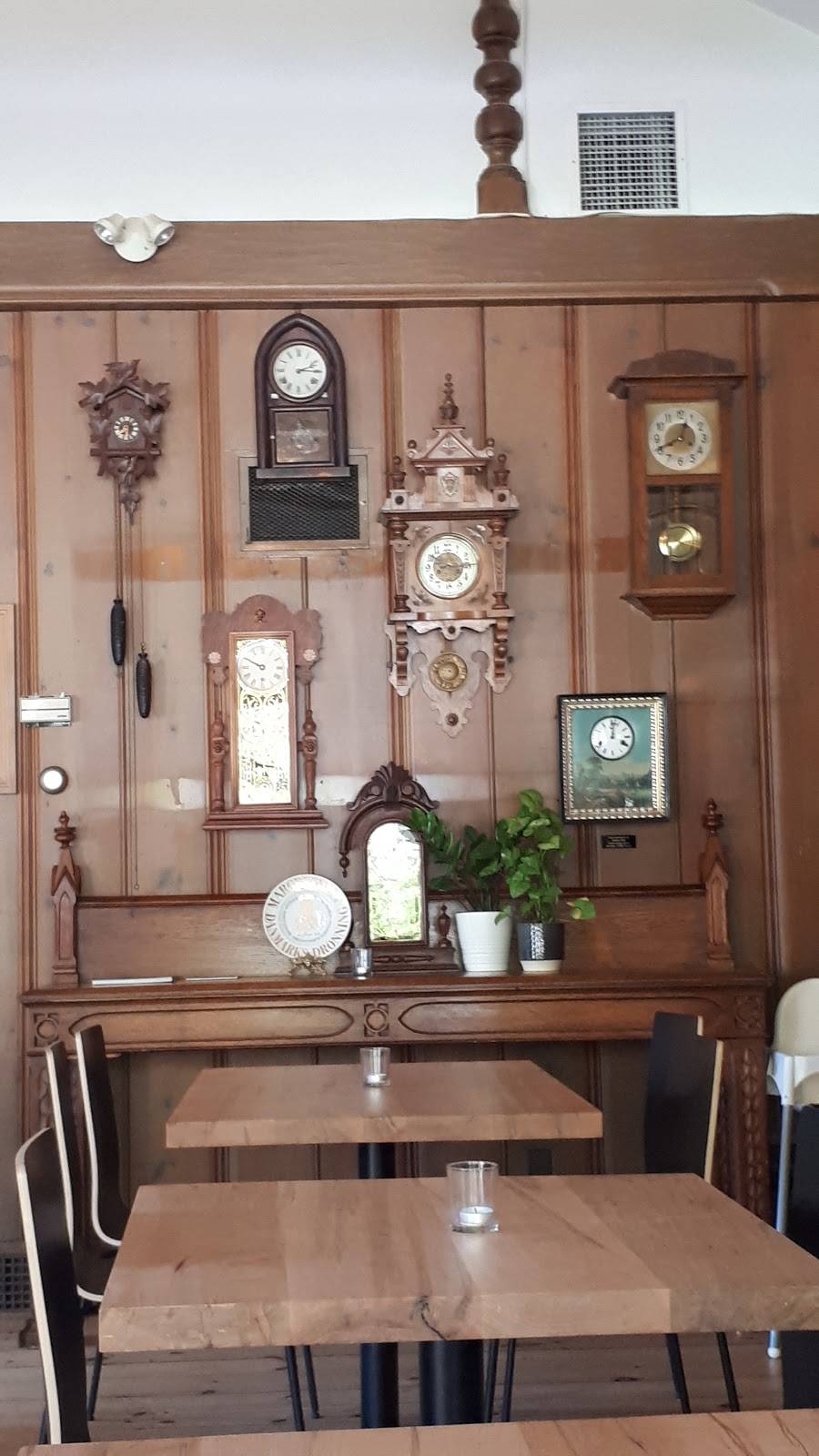 The Danish Place | restaurant | 7150 Concession 1, Puslinch, ON N0B 2J0, Canada | 5198240539 OR +1 519-824-0539