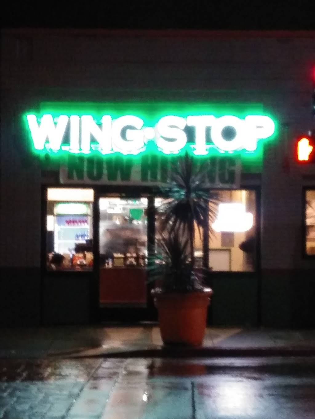 Wingstop | restaurant | 4005 MacArthur Blvd, Oakland, CA 94619, USA | 5105003861 OR +1 510-500-3861
