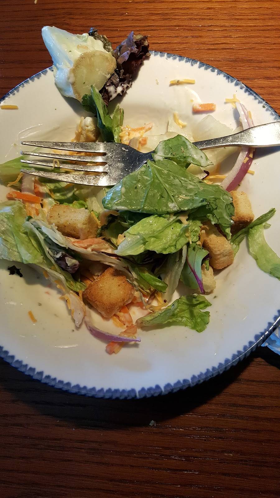 Red Lobster | restaurant | 951 E Lewis and Clark Pkwy Suite 3004, Clarksville, IN 47129, USA | 8122850444 OR +1 812-285-0444