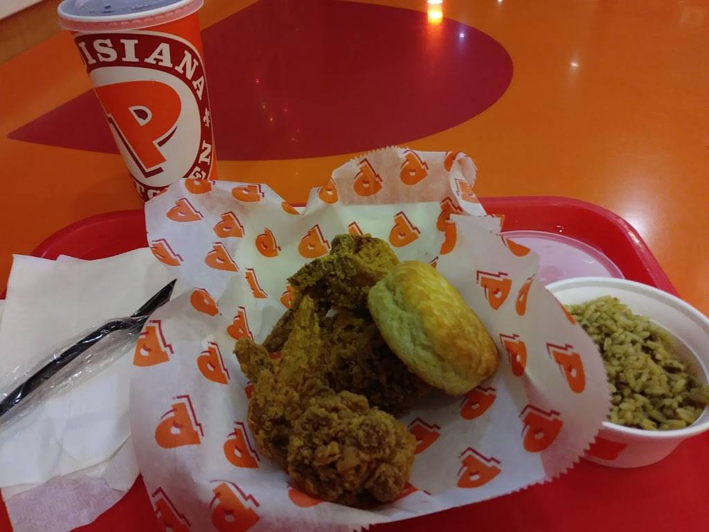Popeyes Louisiana Kitchen | restaurant | 8025 Brooklyn Blvd, Brooklyn Park, MN 55445, USA | 7634007720 OR +1 763-400-7720