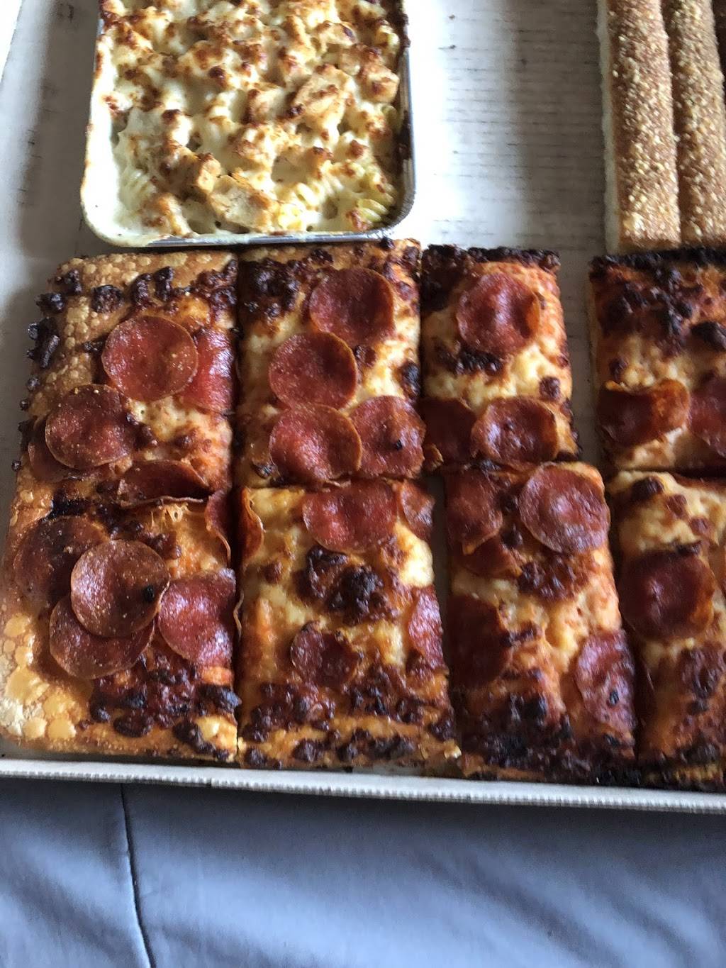 Pizza Hut | meal takeaway | 6050 Singleton Rd #109, Norcross, GA 30093, USA | 7702461300 OR +1 770-246-1300