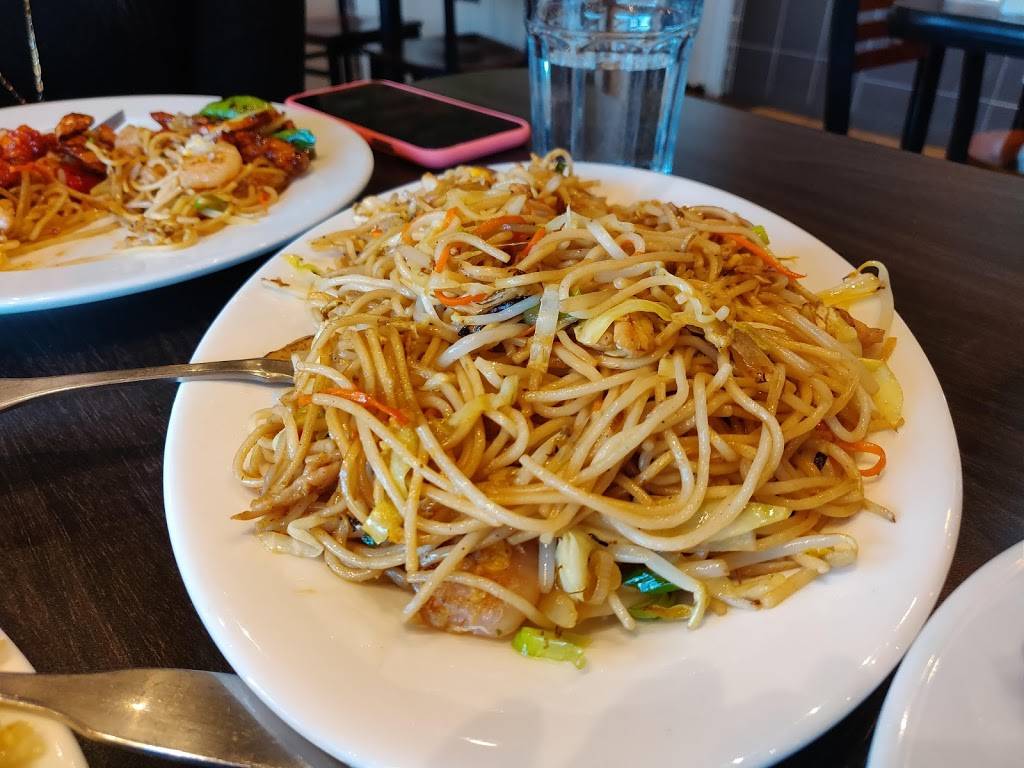 Hakka Urban Bistro | restaurant | 8280 ON-27, Woodbridge, ON L4H 0R9, Canada | 9058562422 OR +1 905-856-2422