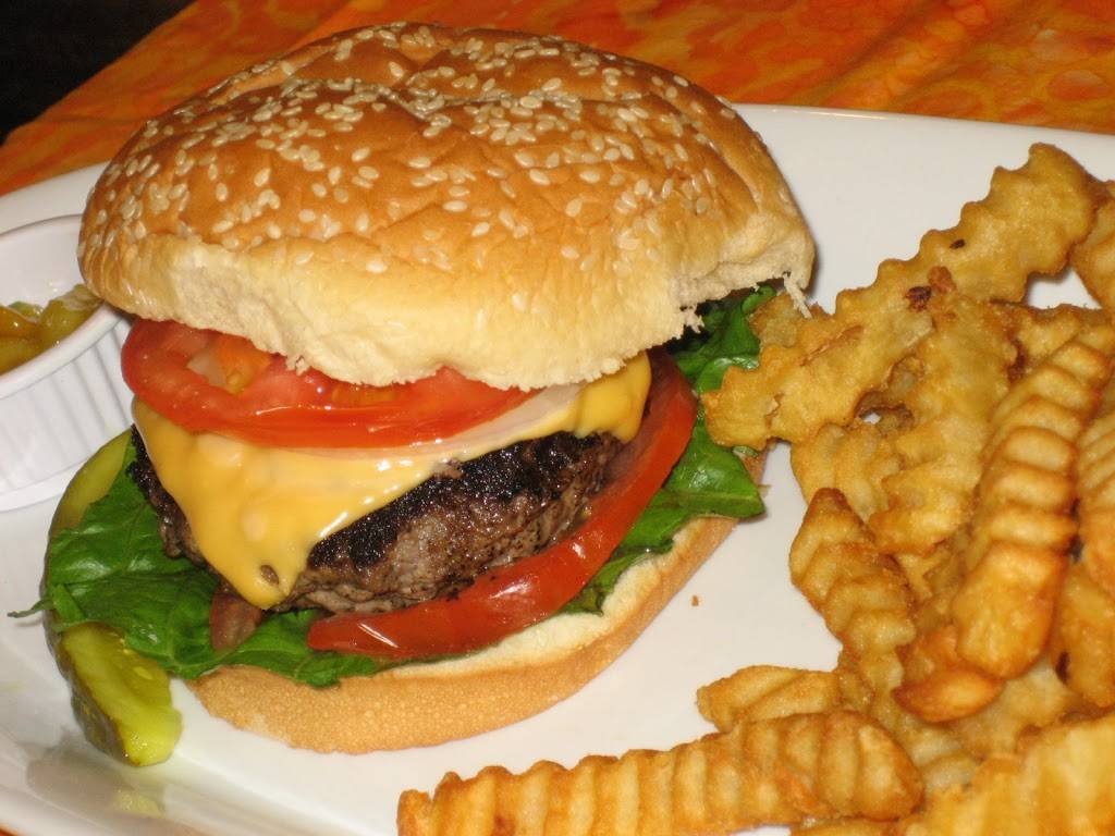 WINGZ UNIVERSE. [WORLD BEST CHICKEN WINGS] | restaurant | 214 W Boundary St, Savannah, GA 31401, USA | 9122325444 OR +1 912-232-5444