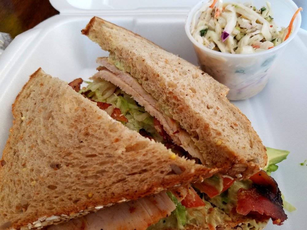 Walts Sandwich Place | restaurant | 10600 W Bluemound Rd Suite 2, Wauwatosa, WI 53226, USA | 4147634378 OR +1 414-763-4378