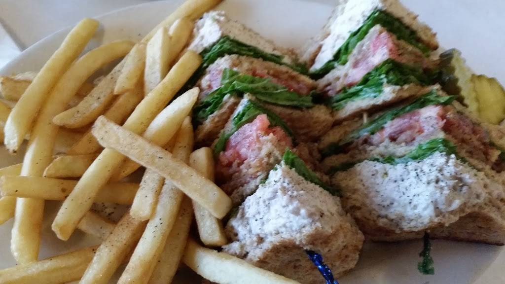 The Greenwood Inn | restaurant | 1350 Jefferson Blvd, Warwick, RI 02886, USA | 4017383334 OR +1 401-738-3334