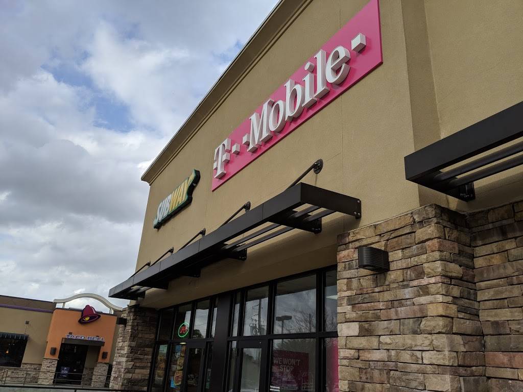 Subway | meal takeaway | 3000 Loyola Dr Suite A, Kenner, LA 70065, USA | 5044690876 OR +1 504-469-0876