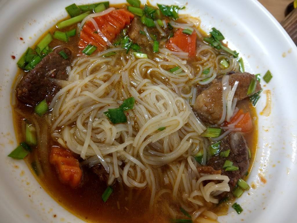 Tram Huy Homemade Vietnamese Food | restaurant | 694A Hancock St, Quincy, MA 02170, USA | 6174814137 OR +1 617-481-4137