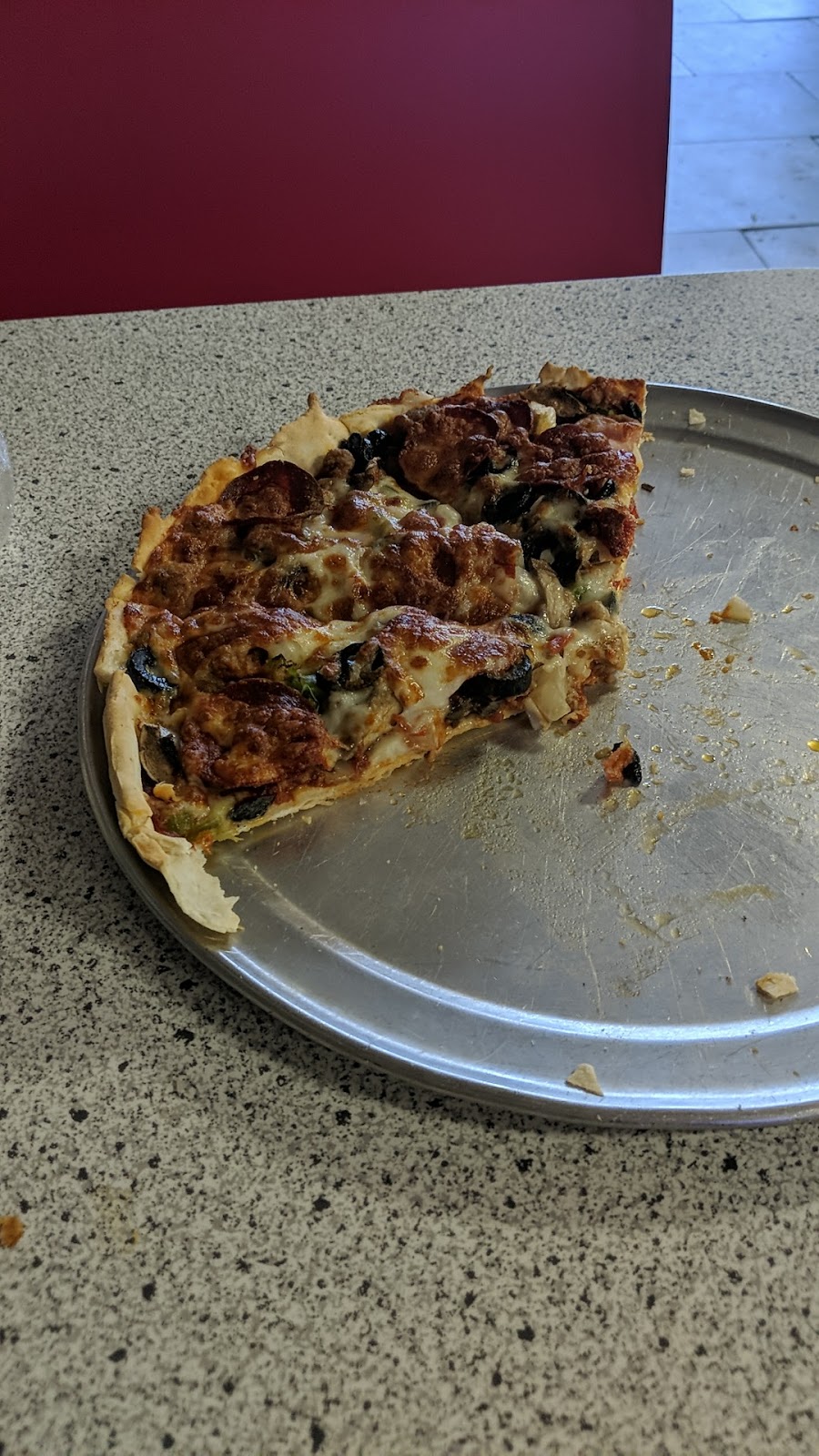 Large Mouth Pizza | restaurant | 8379 Edgemont Rd, Higden, AR 72067, USA | 5018256787 OR +1 501-825-6787