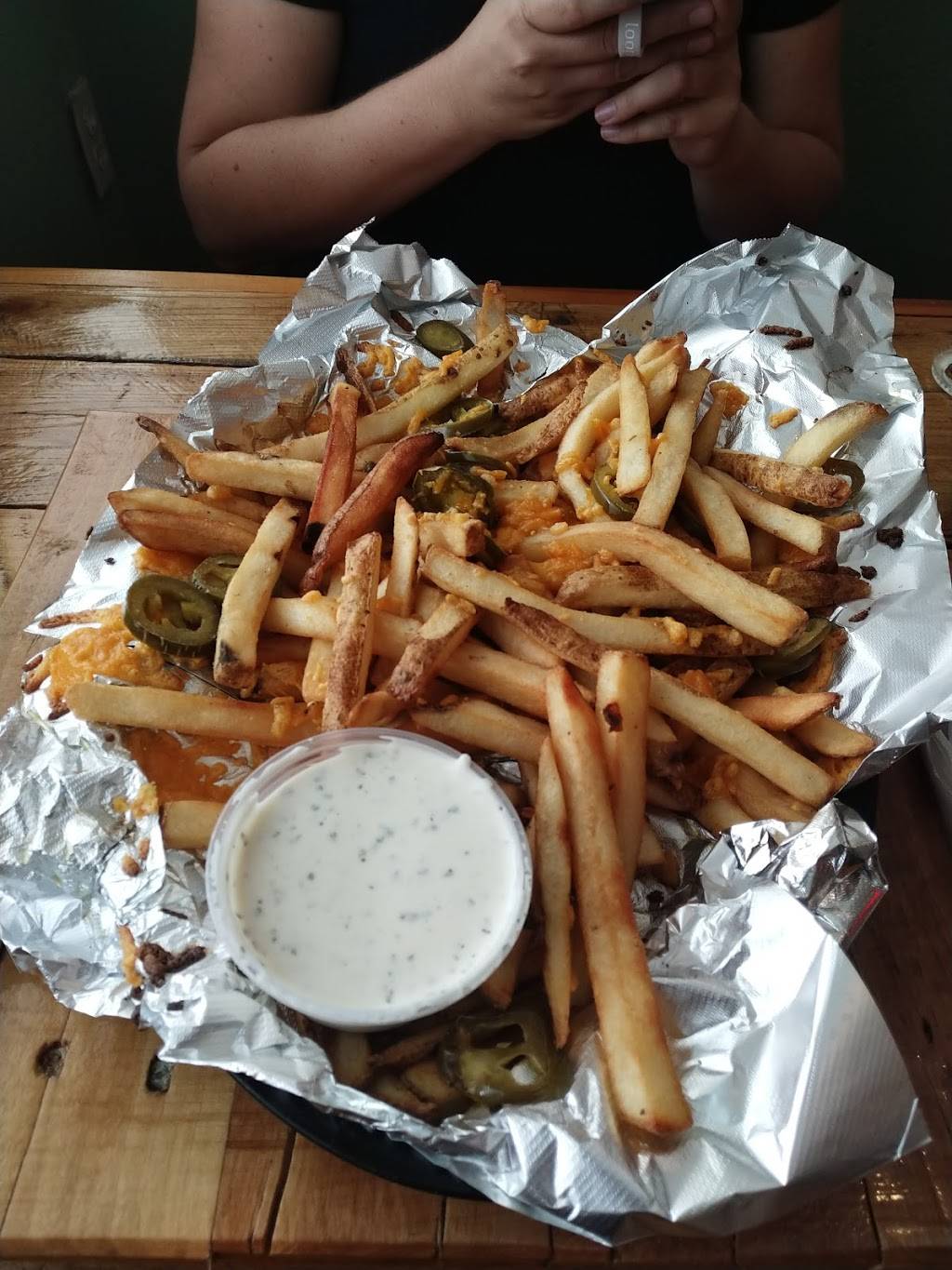 Mandys Pizza | restaurant | 512 Perry Hwy, Pittsburgh, PA 15229, USA | 4129311120 OR +1 412-931-1120