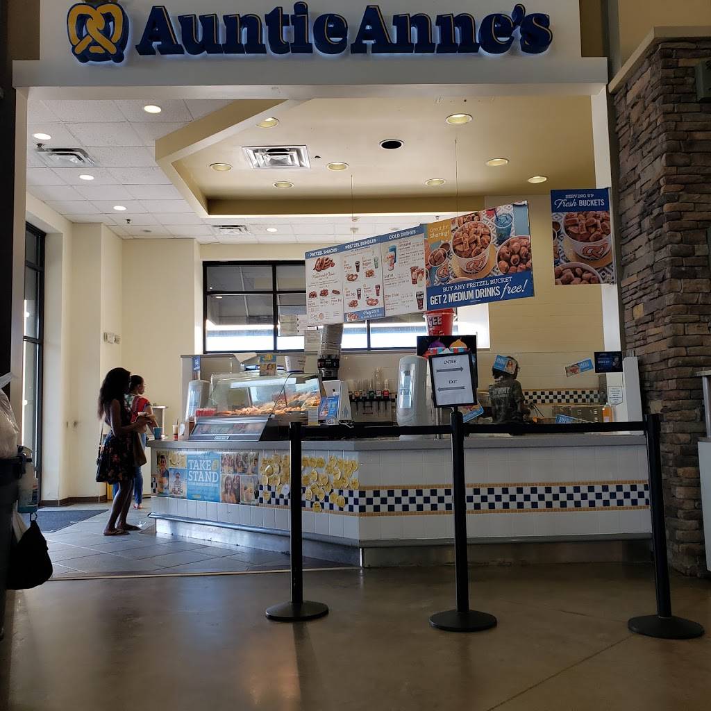 Auntie Annes | restaurant | 6200 Grand River Blvd E Ste #366, Leeds, AL 35094, USA | 2056990656 OR +1 205-699-0656
