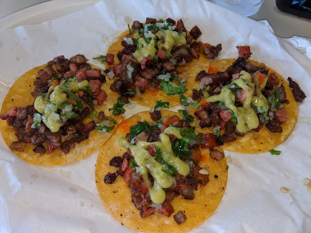 Clementines Kitchen | restaurant | 3301 San Bernardo Ave Unit 2, Laredo, TX 78040, USA | 9567013331 OR +1 956-701-3331