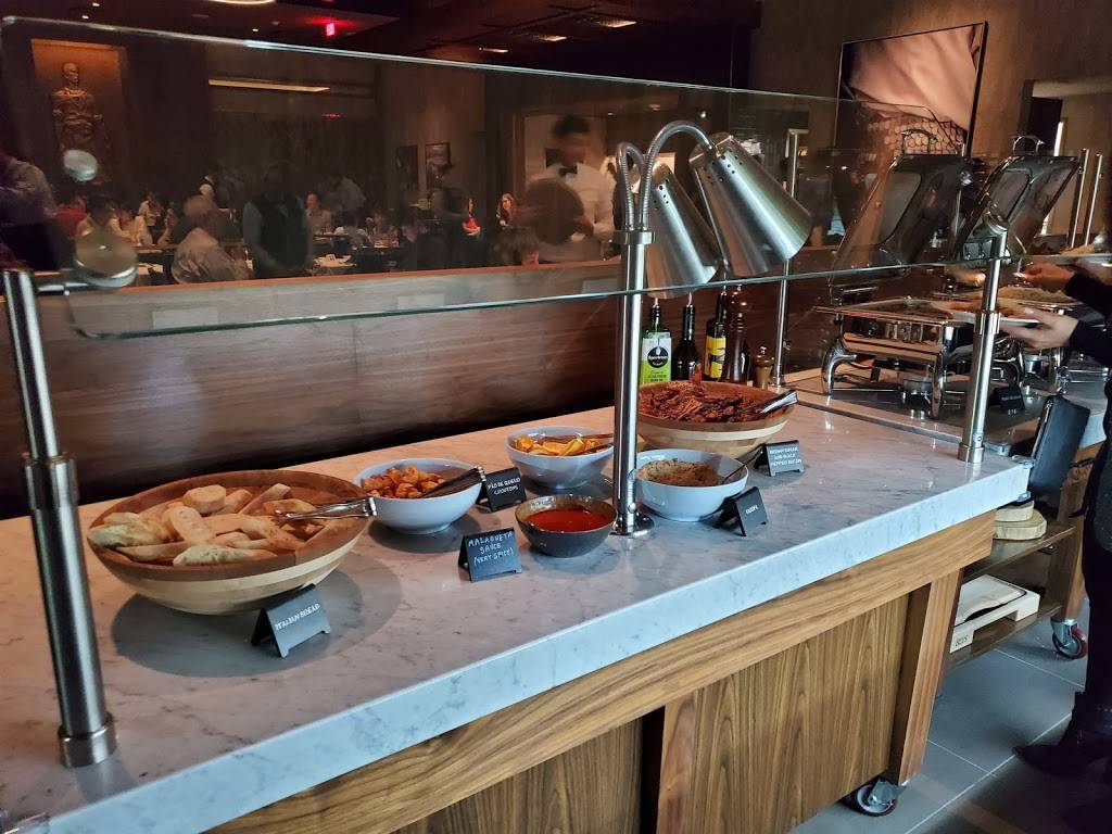 Fogo de Chão Brazilian Steakhouse | restaurant | 235 Old Country Rd, Carle Place, NY 11514, USA | 5165887100 OR +1 516-588-7100