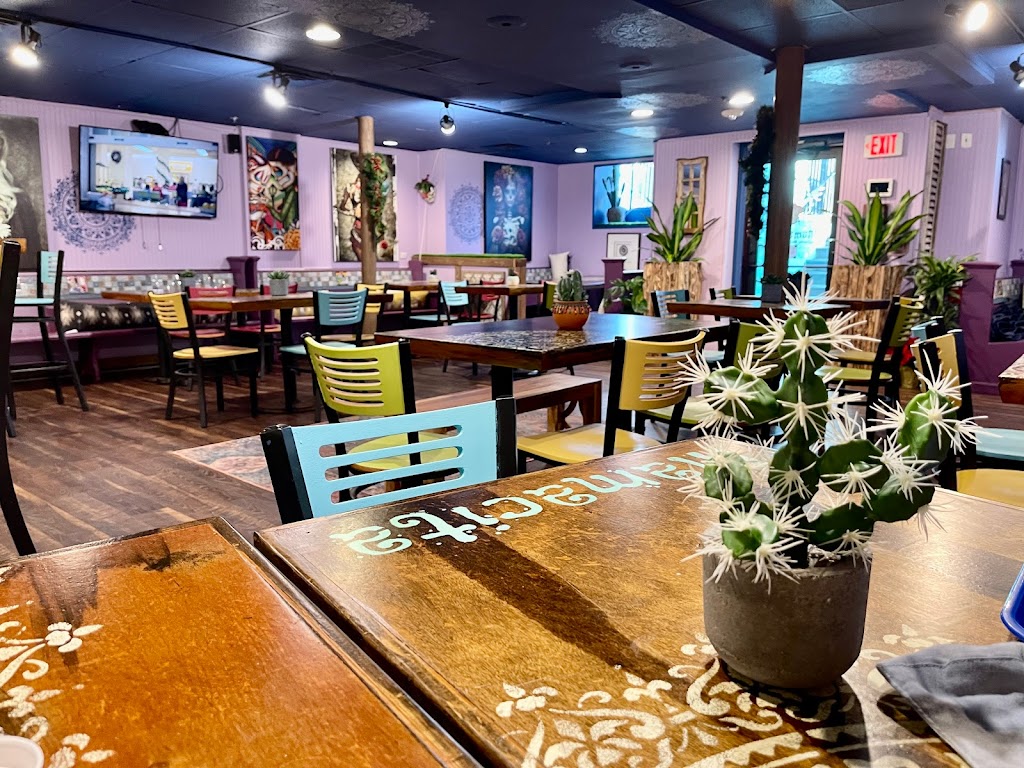 Mamacita | restaurant | 329 Huntington Ave, Boston, MA 02115, USA | 8572332508 OR +1 857-233-2508