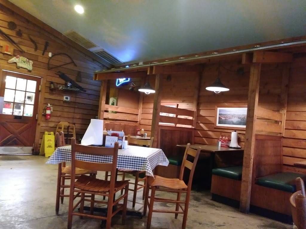 Curly Tails Barbeque | restaurant | 330 Old Bartow Eagle Lake Rd, Bartow, FL 33830, USA | 8635335685 OR +1 863-533-5685